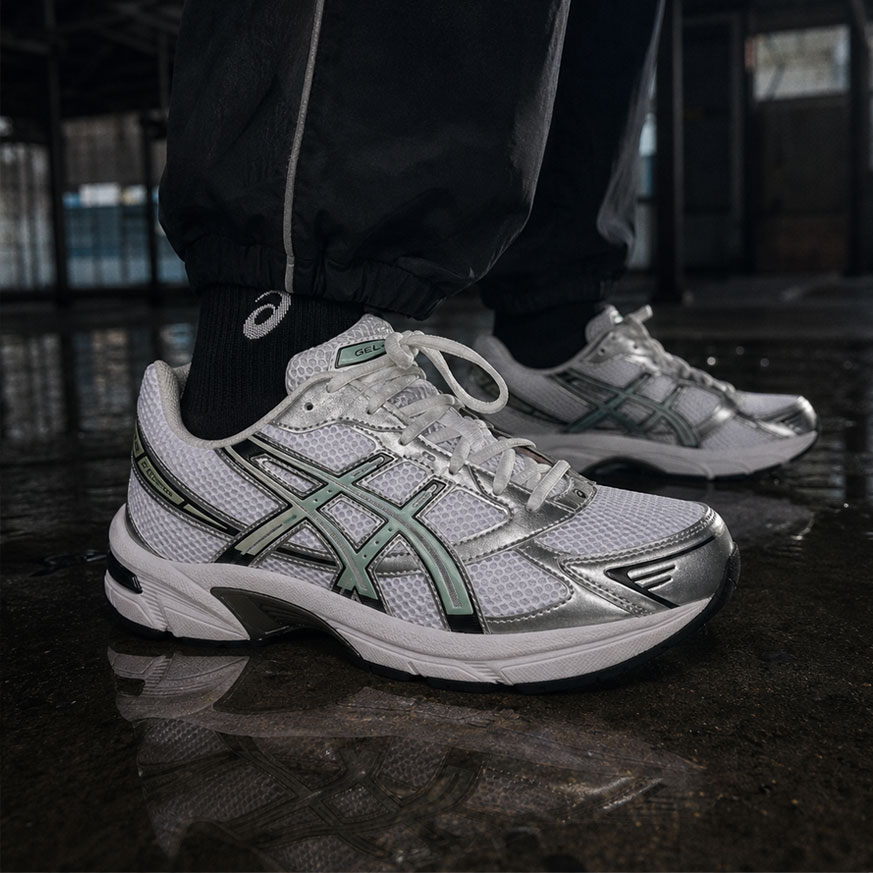 ASICS