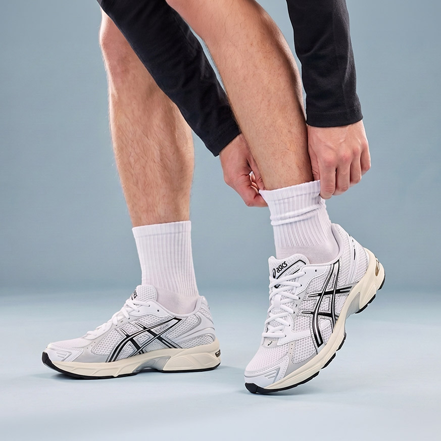 ASICS