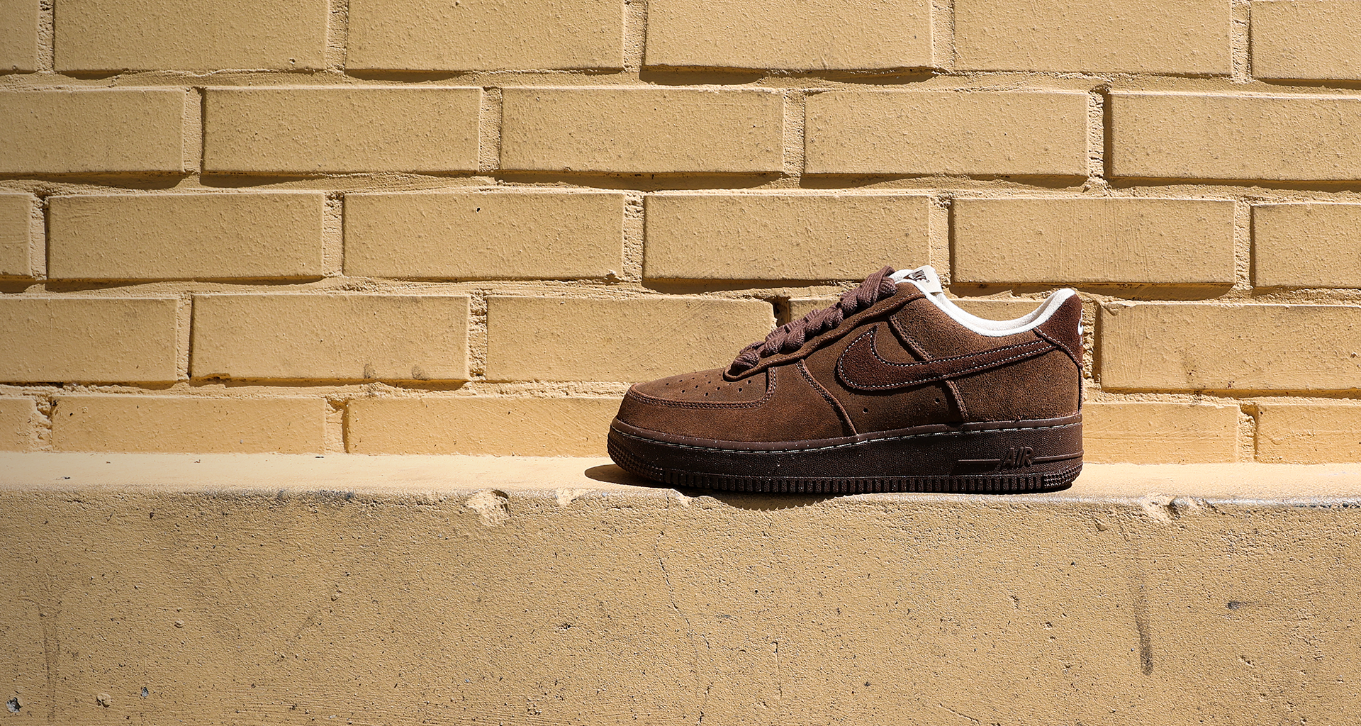 NIKE AIR FORCE 1