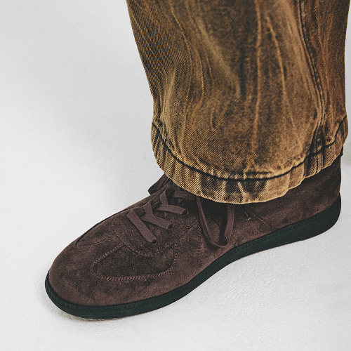 폰 독일군 밀리 스니커즈 | 브라운