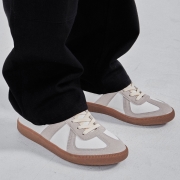 5.5cm 키높이 독일군 스니커즈 | 로한 화이트