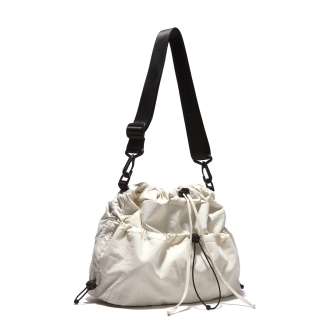 036 럭키백 | 크림