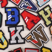 대문자 알파벳 이니셜 자수 패치 DE015