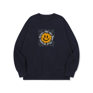 시머 중독 스마일 파우더 그래픽 로고 맨투맨 | 블랙