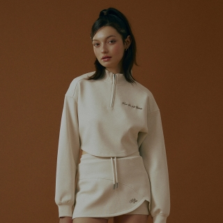 헤리티지 하프집 크롭 스웻셔츠 아이보리