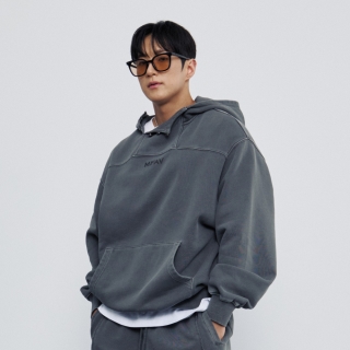 슬랜트 넥 피그먼트 후디 차콜