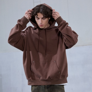 컷오프 리벳 크롭 후드티 | 브라운