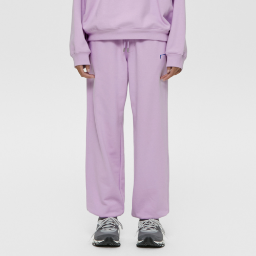 OVER FIT SMALL LOGO JOGGER | LIGHT PURPLE