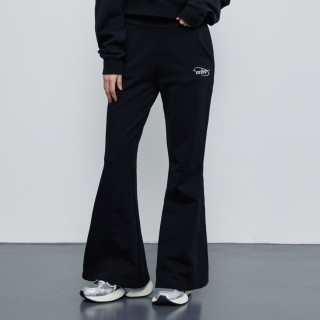 스티치 마크 절개 부츠컷 팬츠 블랙