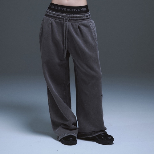 패치드 아웃 피그먼트 스웻팬츠 | 차콜