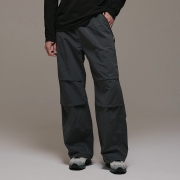 유틸리티 투턱 버클 팬츠 | 다크그레이