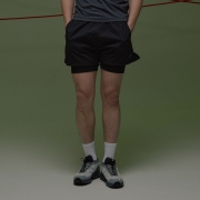 에어 포켓 레이어 런 쇼츠 블랙