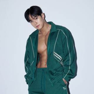 벨로 매쉬 사이드 트랙 자켓 그린