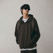 컬러블록 파이핑 윈드브레이커 | 카키