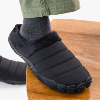 MONO24 덤블도어 윈터 패딩 슬리퍼 | 블랙